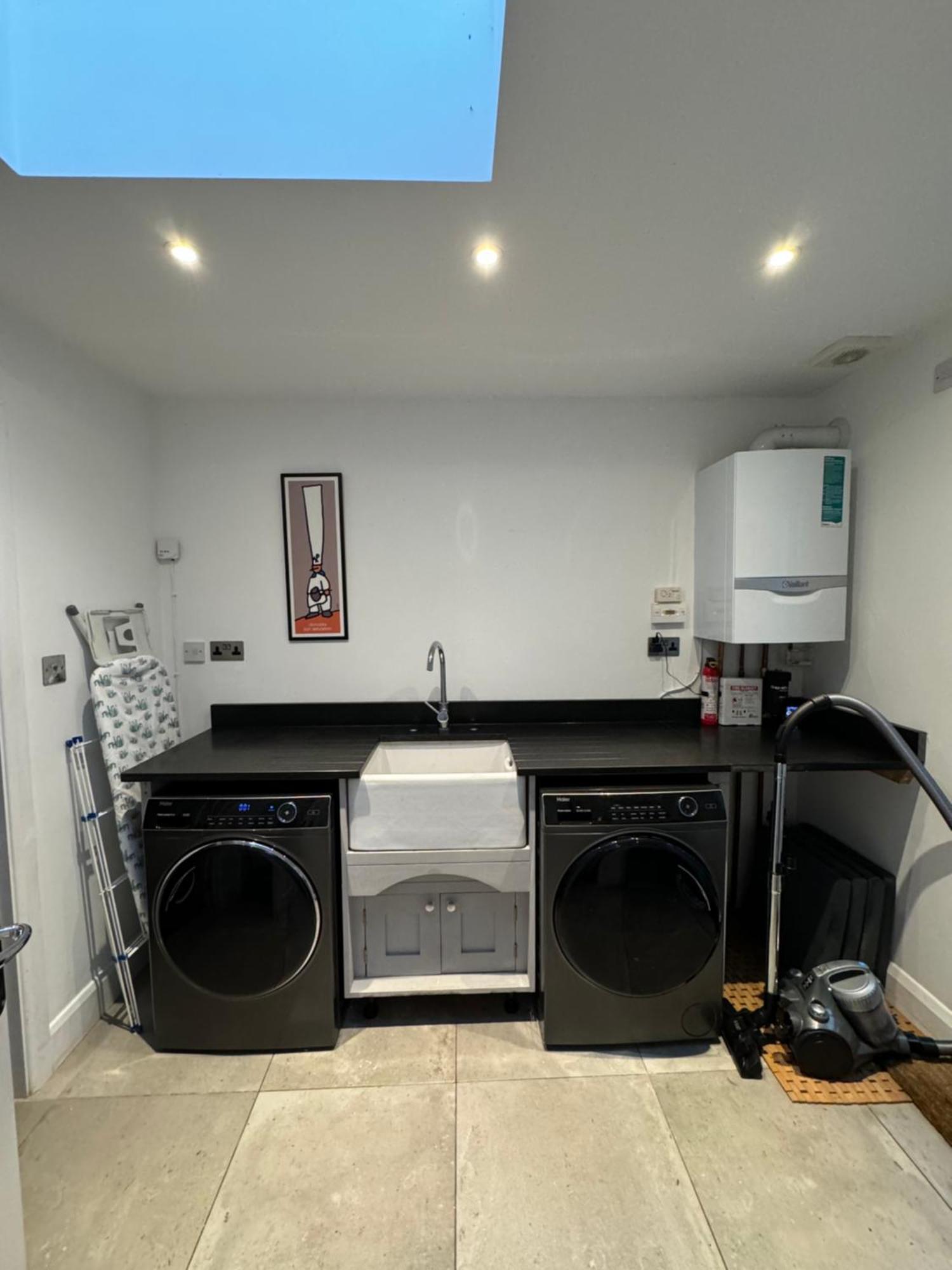 Zarza House Fabulous Art Deco Home 4 Double Bedrooms Large Garden Free Parking & Wifi Hatfield  Exterior photo
